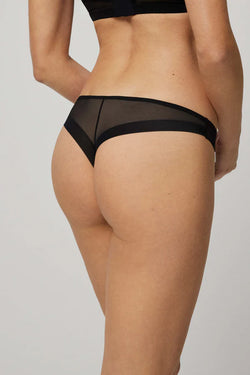 Tanga em tule