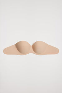 Soutien adesivo com ligeiro push-up
