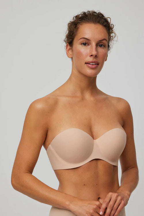 Soutien adesivo com ligeiro push-up