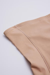 Cueca de compressão média e alta redução