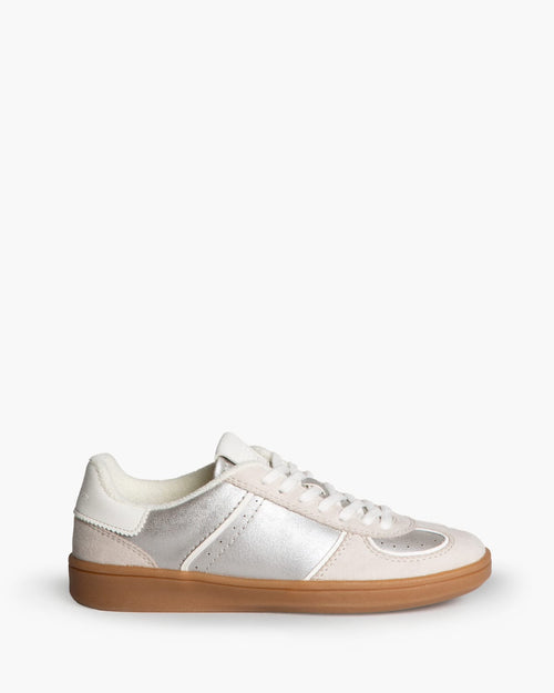 Urban silver trainers with rubber sole
