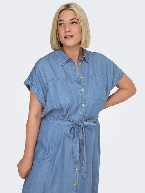 Vestido midi em ganga