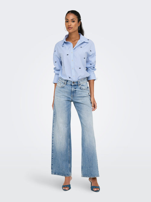 Camisa Oversized Azul com Bordado