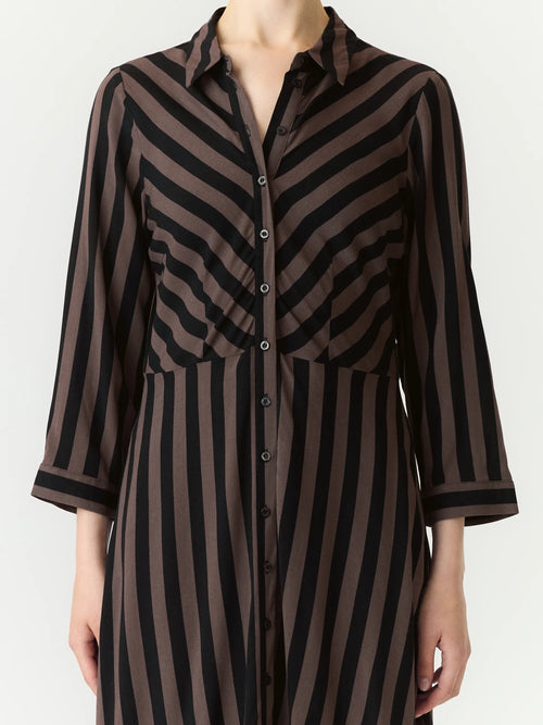 Vestido Camiseiro Longo Castanho YASSAVANNA