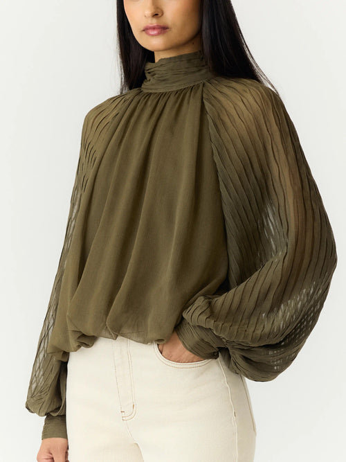 Blusa Plissada de Gola Alta e Mangas Balão