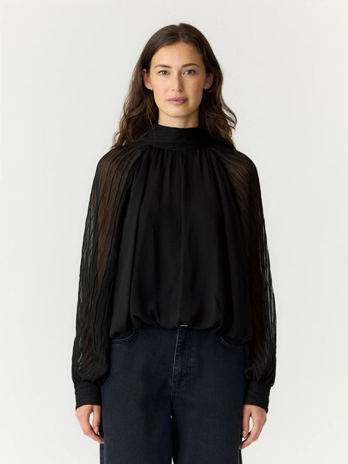 Blusa Plissada de Gola Alta e Mangas Balão