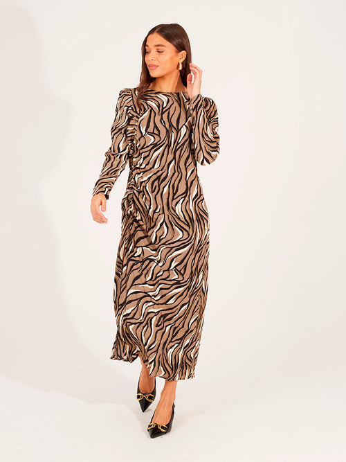Long-sleeved ruched detail dress
