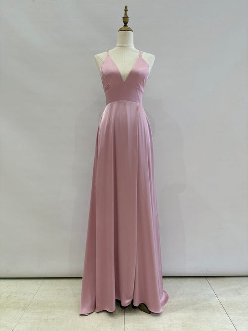 PT2601401 Satin dress with side slit