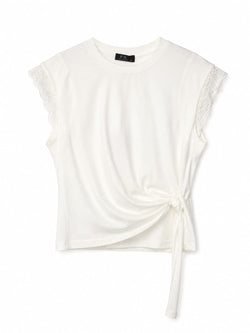 T-shirt de algodão com laço e manga em renda