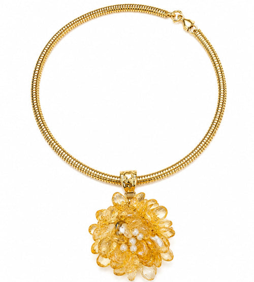Colar flor de cristais amarelos dourado aço inoxidável