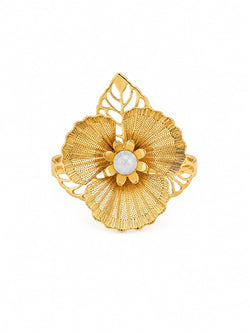 Anel Flor Folha Pérola Dourado Ajustável