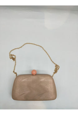 Clutch de Noite com Armação Metálica